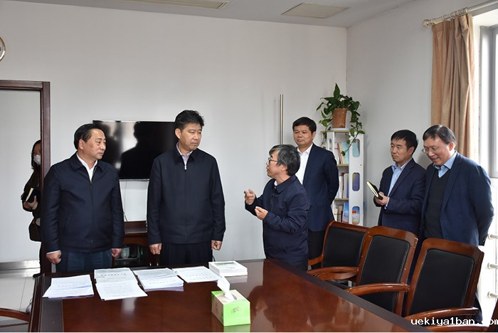 曲福田调研南京镇江社科工作