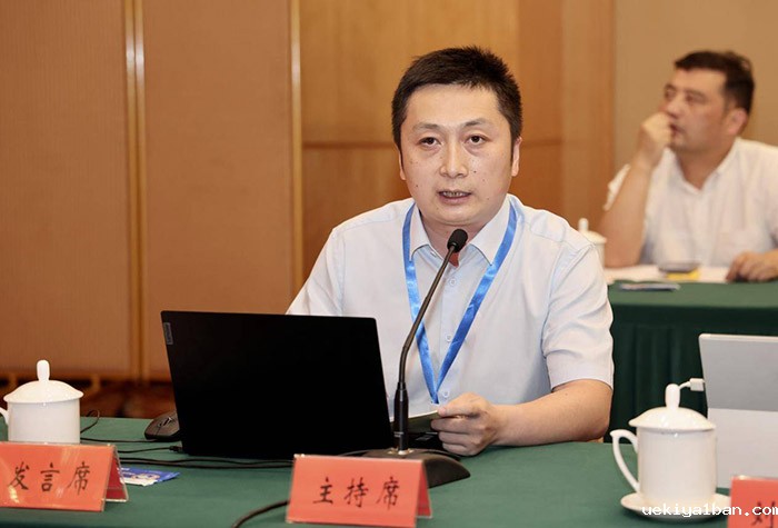 聚焦第六届智库峰会暨省社科界第十五届学术大会高层论坛⑥｜分论坛四（上）：专家解读智库实践“十佳案例”，共同打造江苏智库建设的美丽风景线