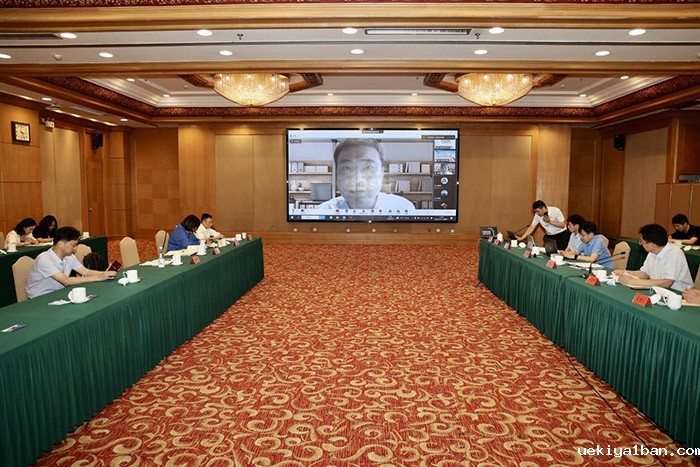 聚焦第六届智库峰会暨省社科界第十五届学术大会高层论坛⑥｜分论坛四（上）：专家解读智库实践“十佳案例”，共同打造江苏智库建设的美丽风景线