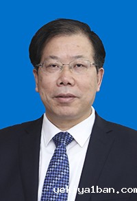 姚冠新