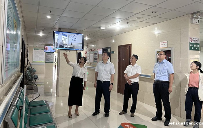 竞技宝官网最新入口在哪组织开展《中国式现代化江苏新实践研究丛书》课题调研