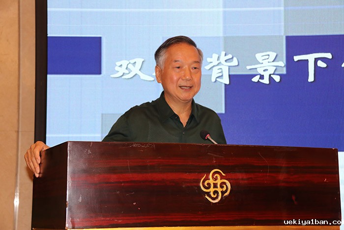 2023年江苏青年智库学者系列沙龙“绿色低碳科技自立自强”专场在镇江举行