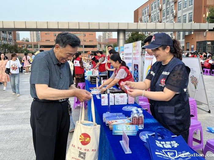 如东县举办第十三届社科普及宣传周启动仪式暨服务咨询活动