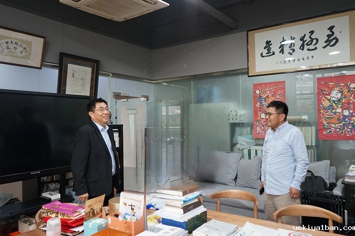 张新科赴南京艺术学院交流人文社科工作