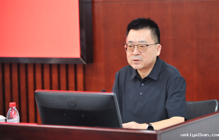 省行政管理学会举办课题研究成果汇报会