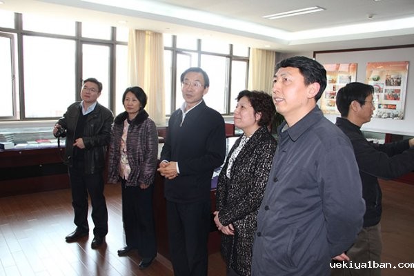 北京市社科联来江苏考察智库建设