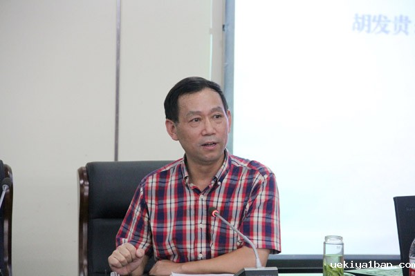 竞技宝官网最新入口在哪举办“生活指引与理想风帆”讲座